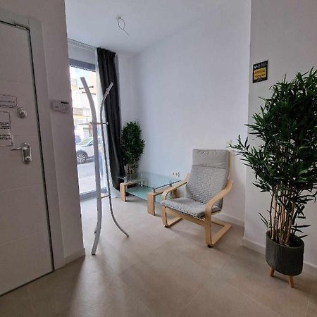 Moderno Apartamento 3 En Calle Marmoles Malaga Bagian luar foto