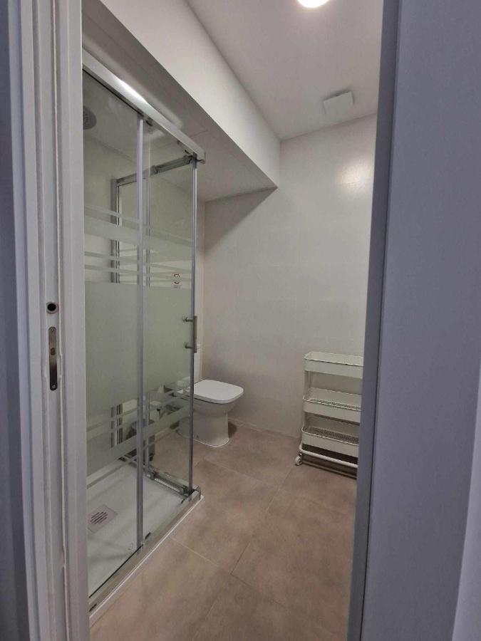 Moderno Apartamento 3 En Calle Marmoles Malaga Bagian luar foto
